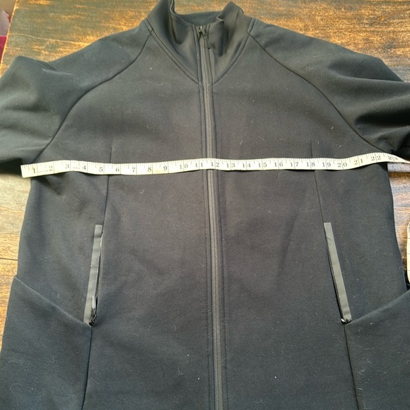 Nike women’s Sportswear Tech Fleece Jacket black size large - Picture 13 of 15